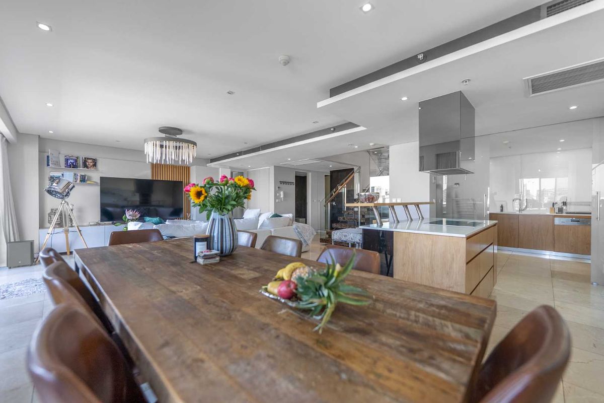 Live Above It All - Photo 5