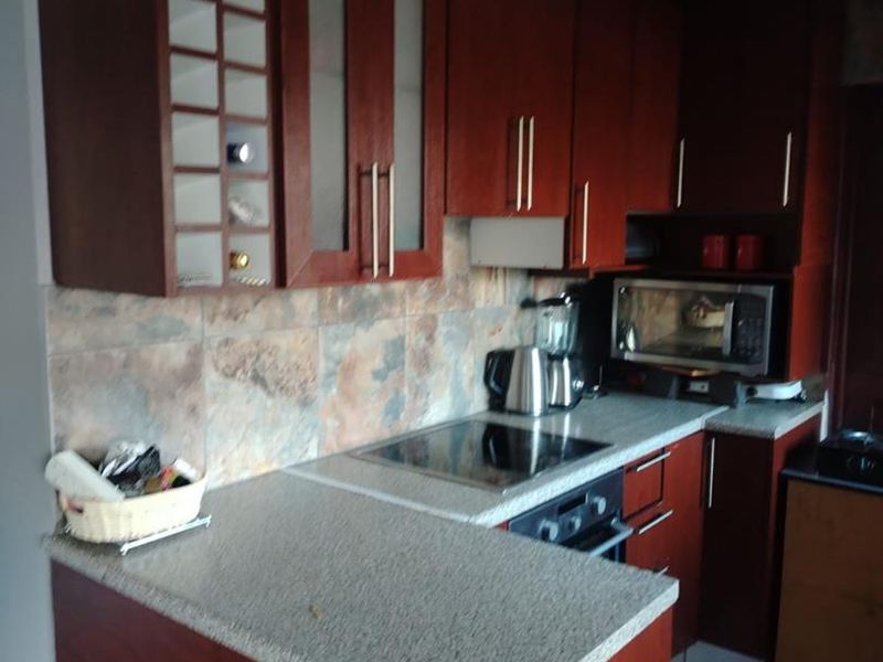 Charming 3-Bedroom House for Rent in Ilitha Park, Khayelitsha - Photo 4