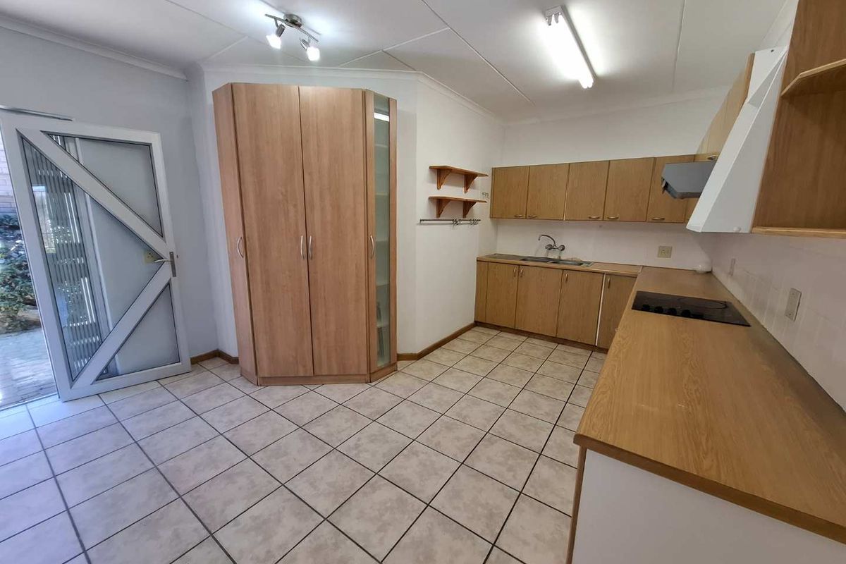 Charming Duet in Central Avis - Photo 4