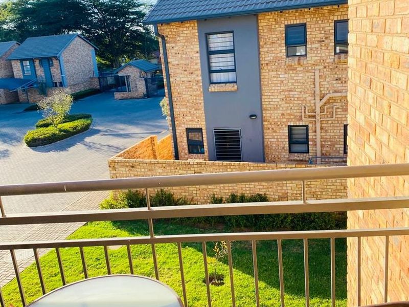 Two bedroom apartment for sale in Forest View,Theresa Park - Photo 10