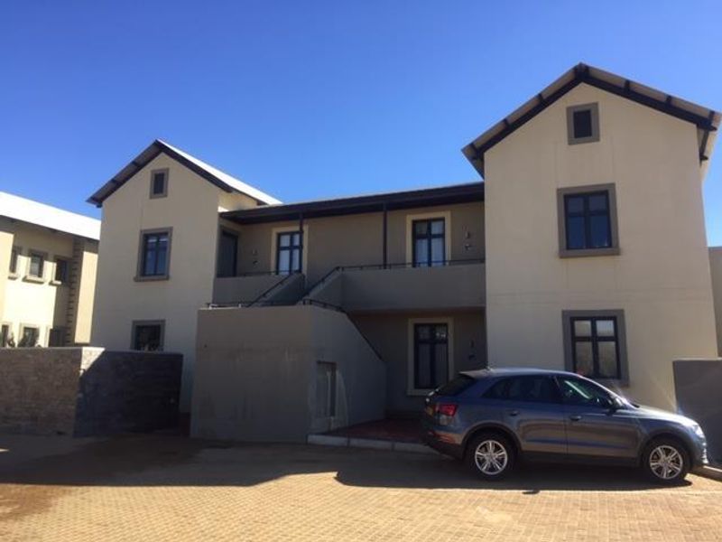 2 Bedroom unit in Omeya Village with exquisite views - Photo 10