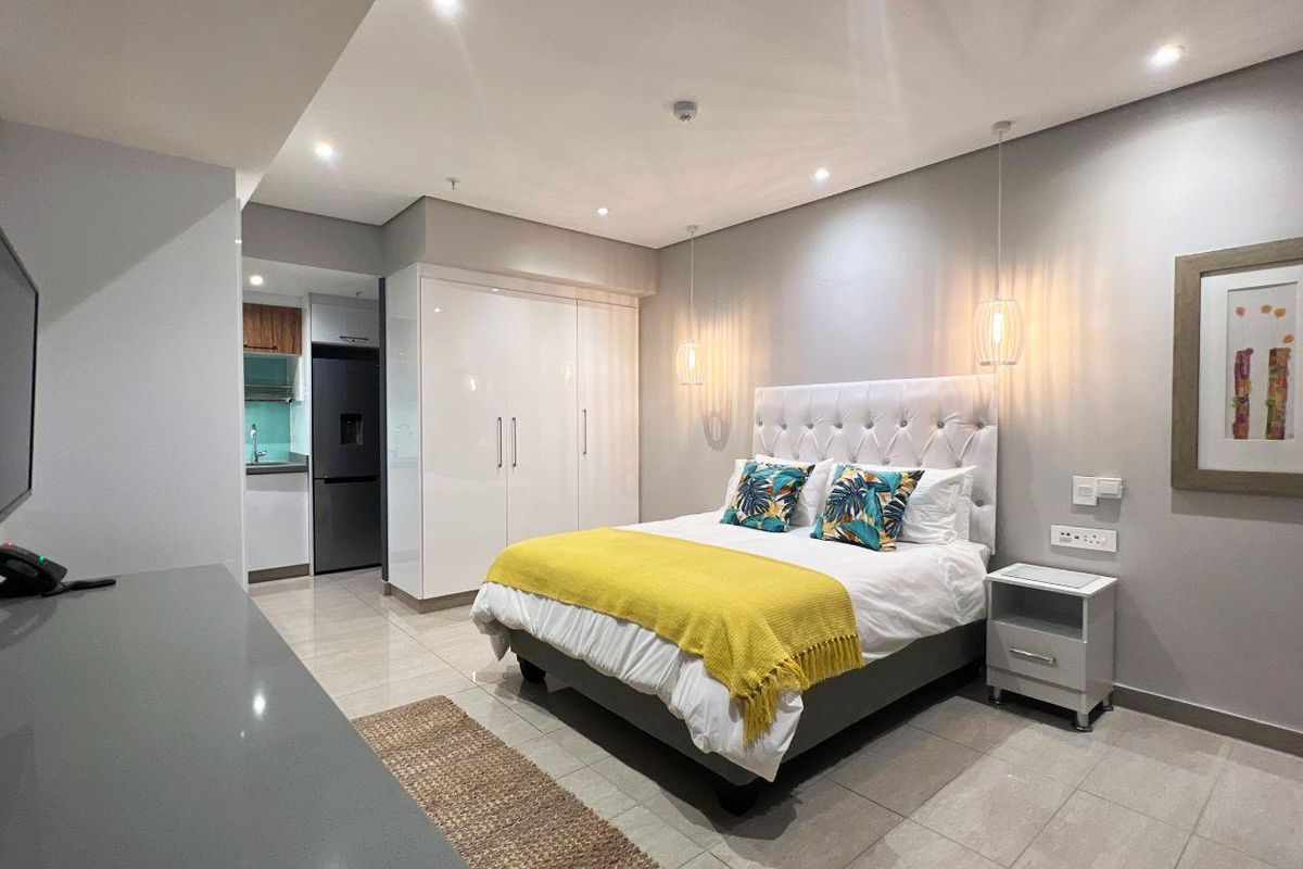 STUDIO APARTMENT FOR SALE - Photo 2