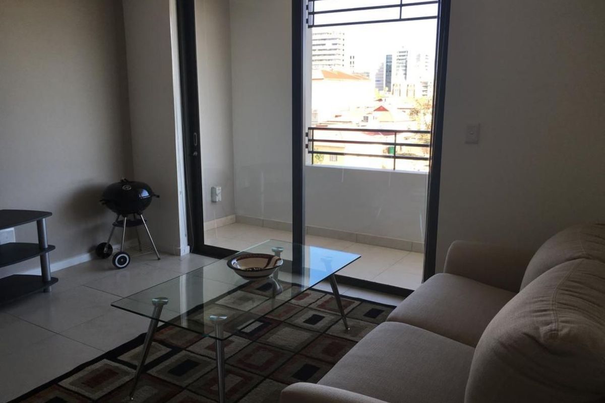FOR SALE- 1 bedroom Penthouse in WINDHOEK - Photo 2