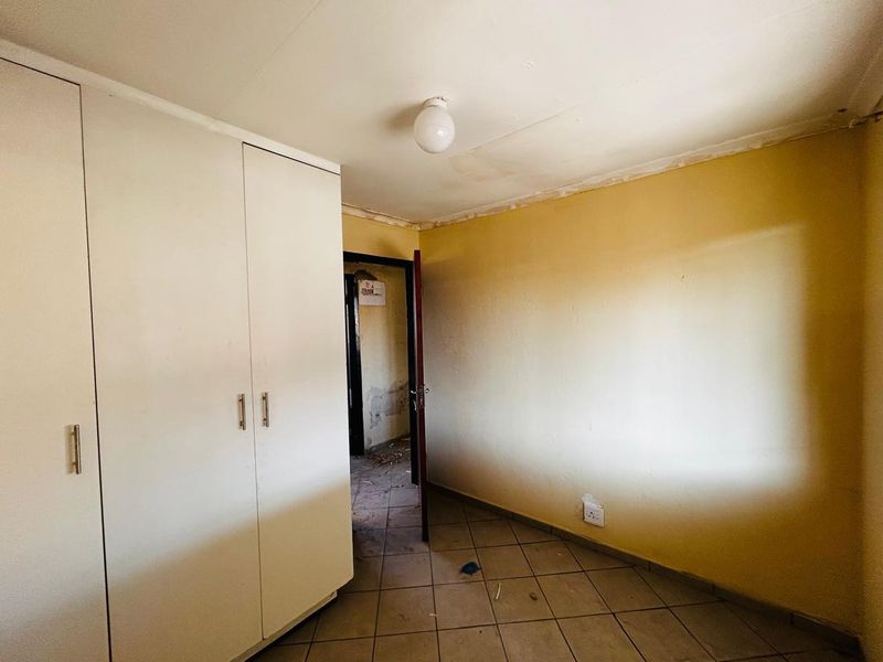 3 bed property - Photo 2