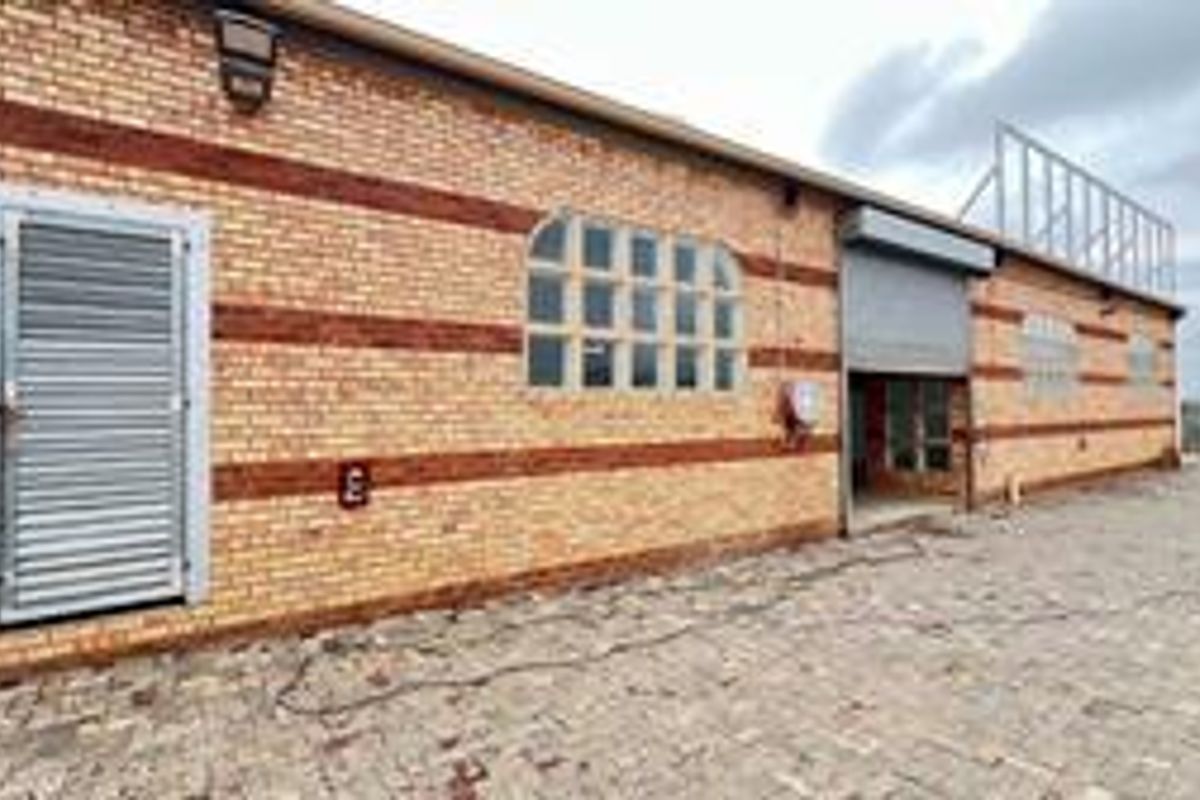 Commercial / Industrial Space Available For Rent In Newlands West - Photo 2