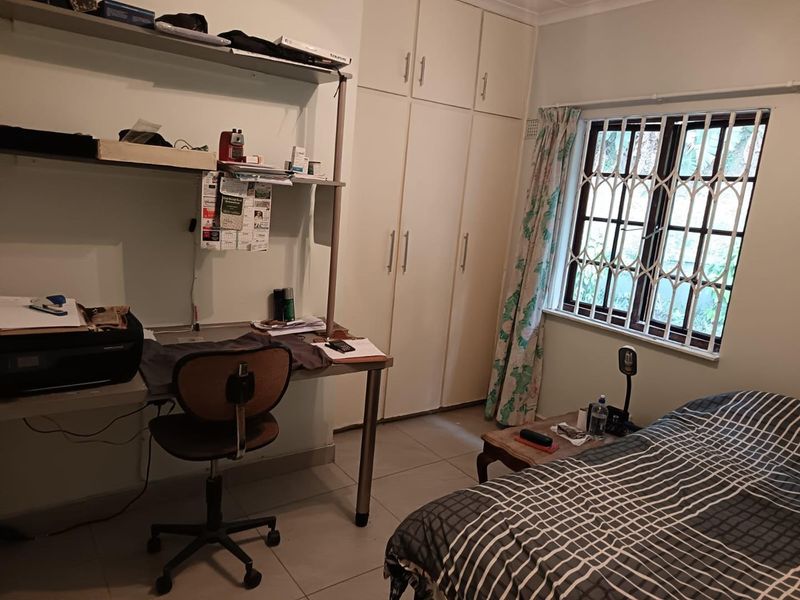 This 2 Bedroom house for sale in Amanzimtoti, Looking for a free-standing, pet friendly Townhouse in a good area! - Photo 10