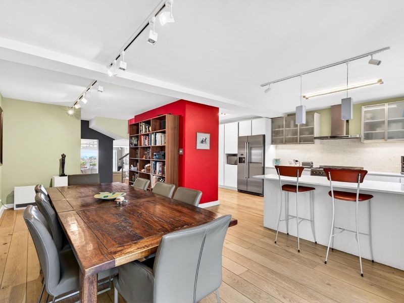 Peppertree | Refined Living on the Edge of Nature - Photo 3