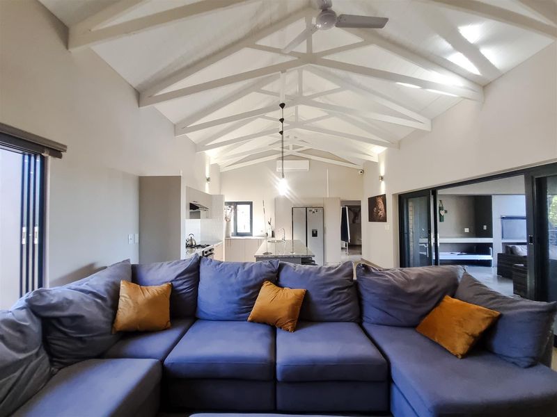 Modern Bushveld Living with Spectacular Views - Photo 8