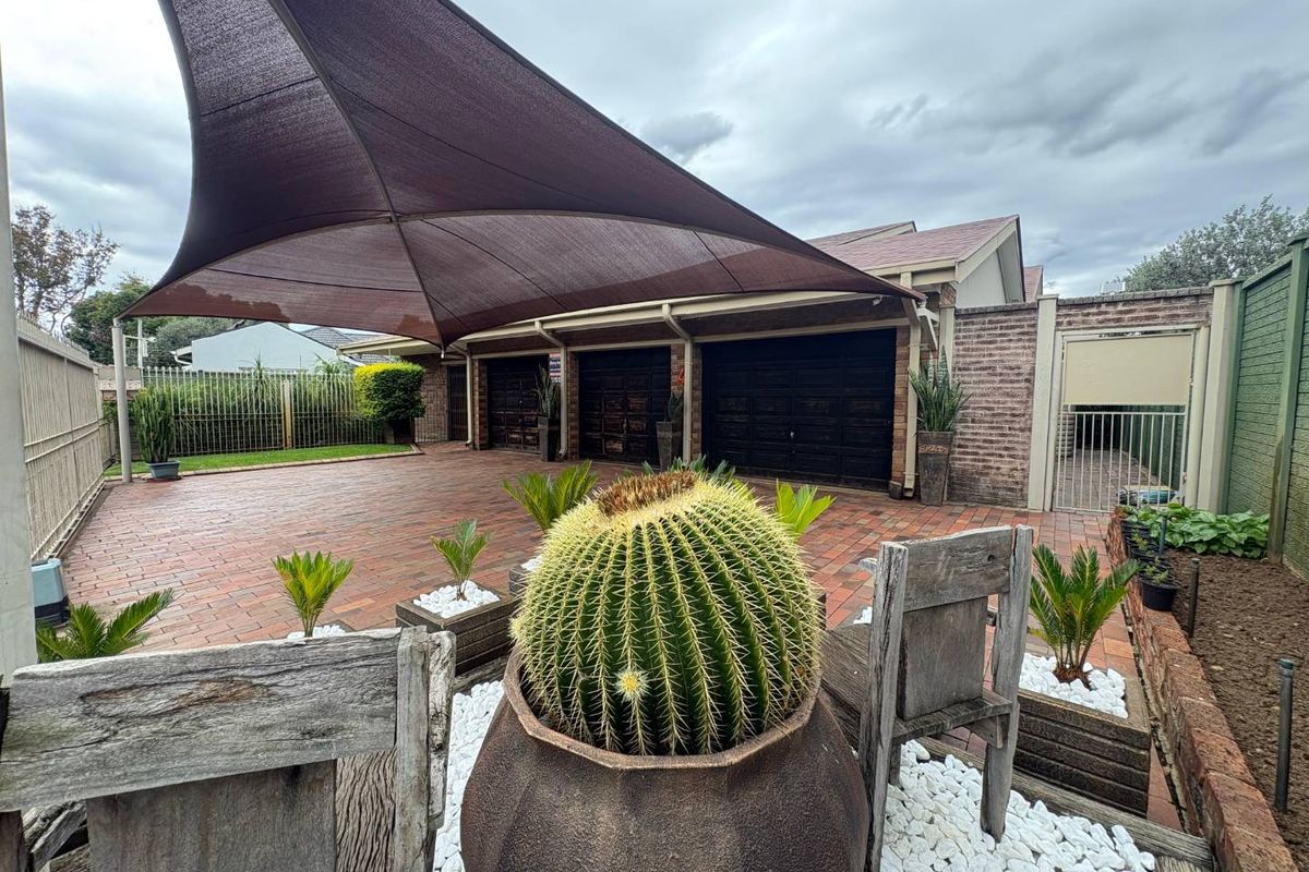Exceptional 4-Bedroom Home with Premium Features - Photo 5