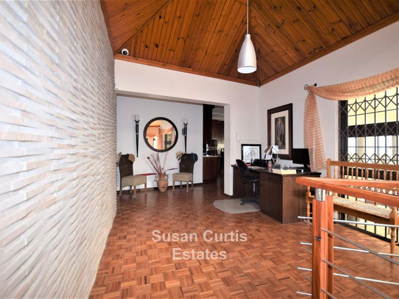 Double Storey Mansion - Photo 10