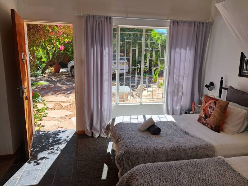 Guest House for Sale – Gochas, Hardap Region - Photo 8