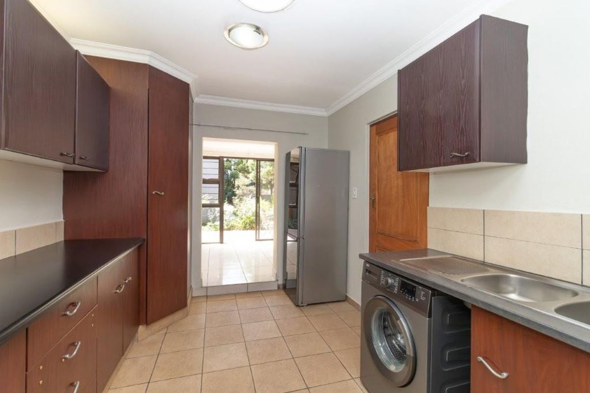 Charming garden cottage in a convenient location - Photo 5