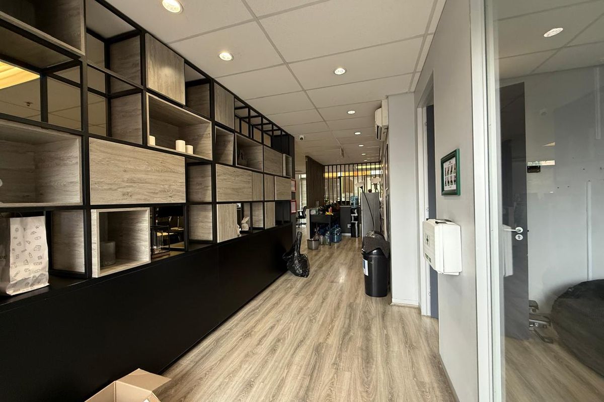 Prime Ground Floor Office Space Available for Lease in Upper Grosvenor Office Park, Sandton - Photo 3