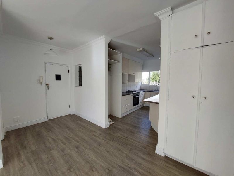 Spacious 3-Bedroom Apartment To Rent - Photo 10