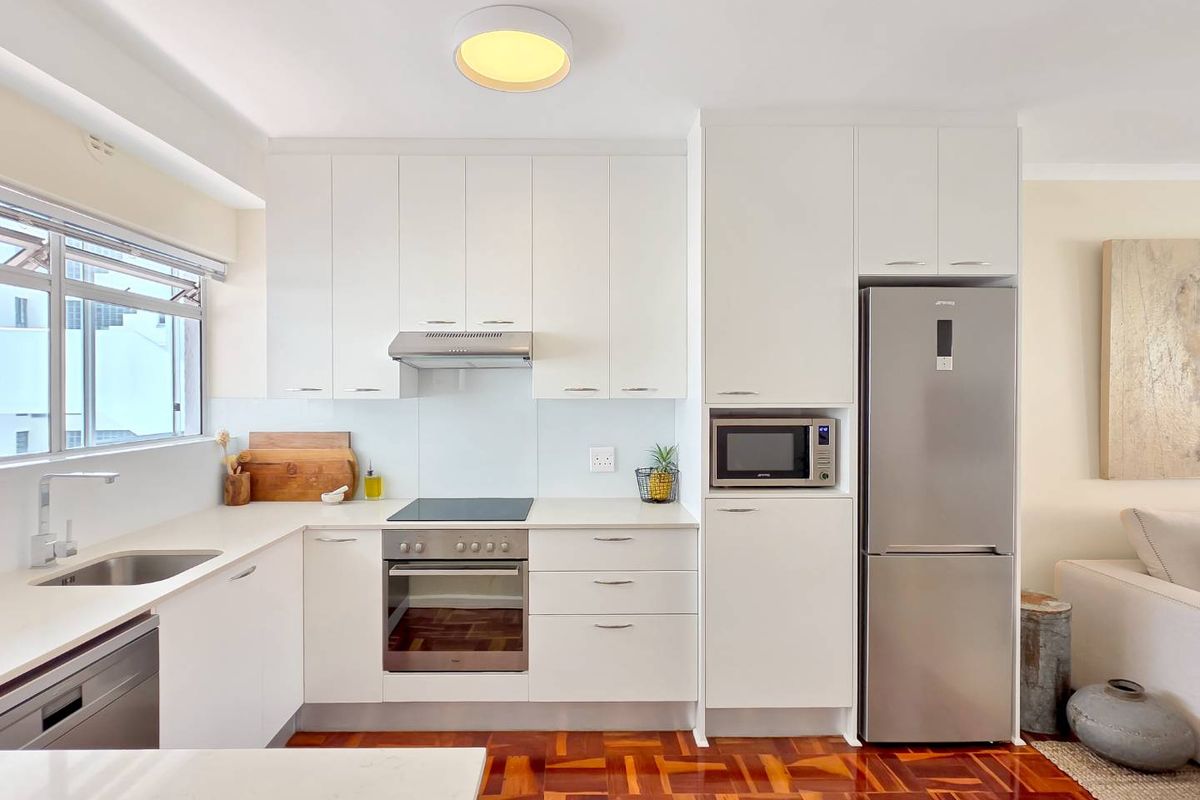 Above the Crowd ! - Photo 5