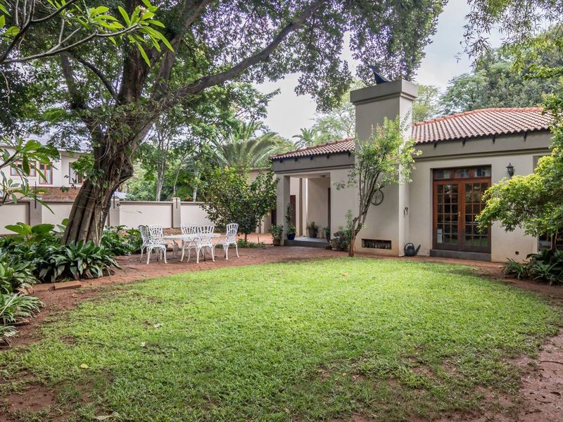 FOUR BEDROOM HOUSE FOR SALE IN EASTWOOD, ARCADIA - Photo 4