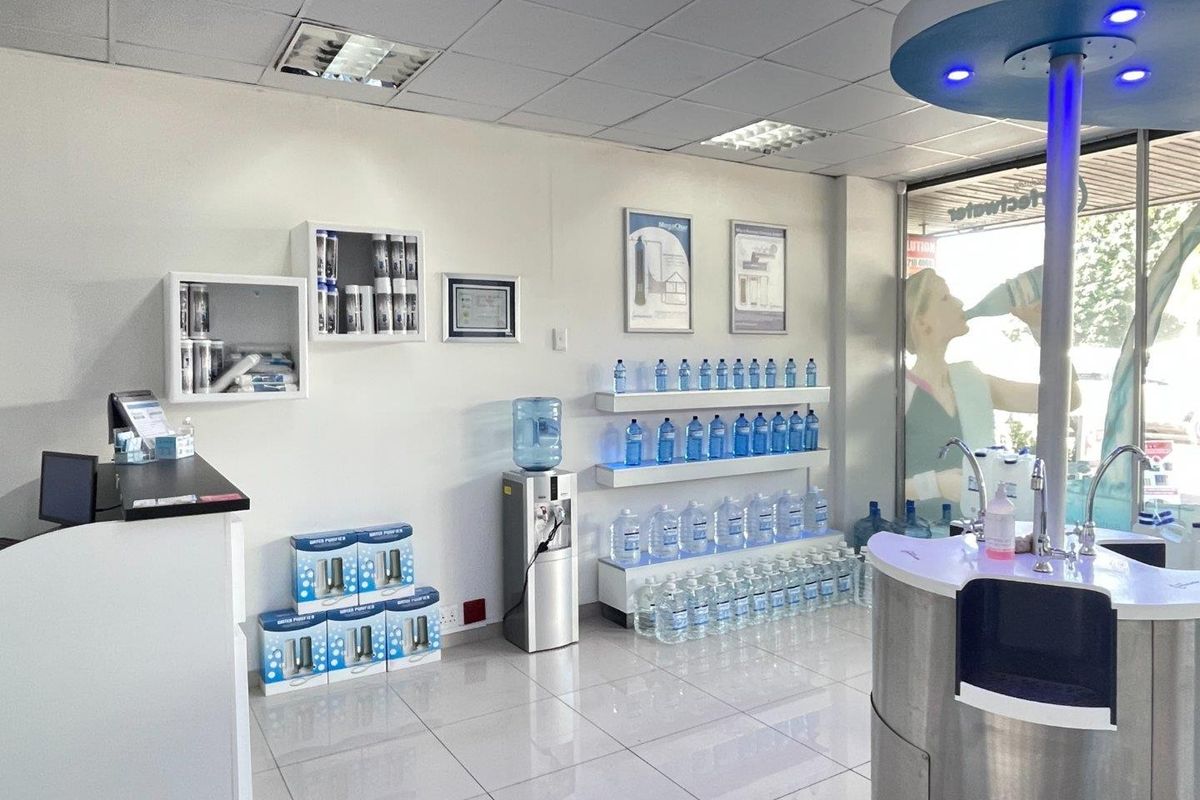 Prime Ground Floor Commercial Space To Let | Chartwell Centre, Umhlanga Village - Photo 3