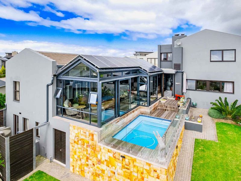 Oubaai Golf Estate Spacious Family Home For Sale - Photo 5