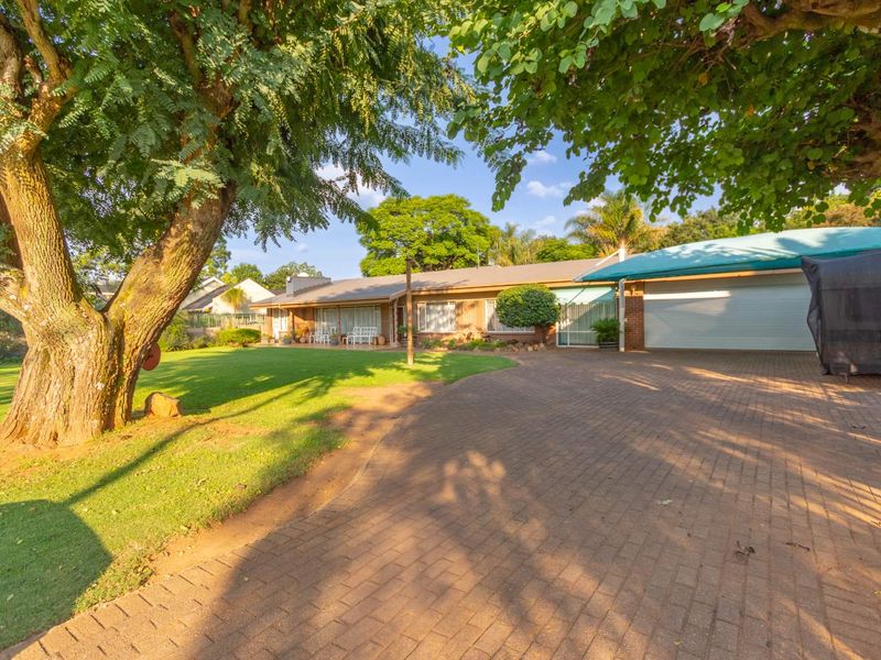 Unlock the potential of a lifetime with this incredible property for sale in Rynfield - Photo 10