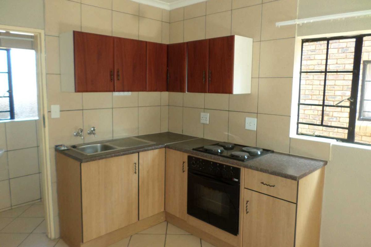 Cambridge Village, 1 Bedroom apartment for sale - Photo 5