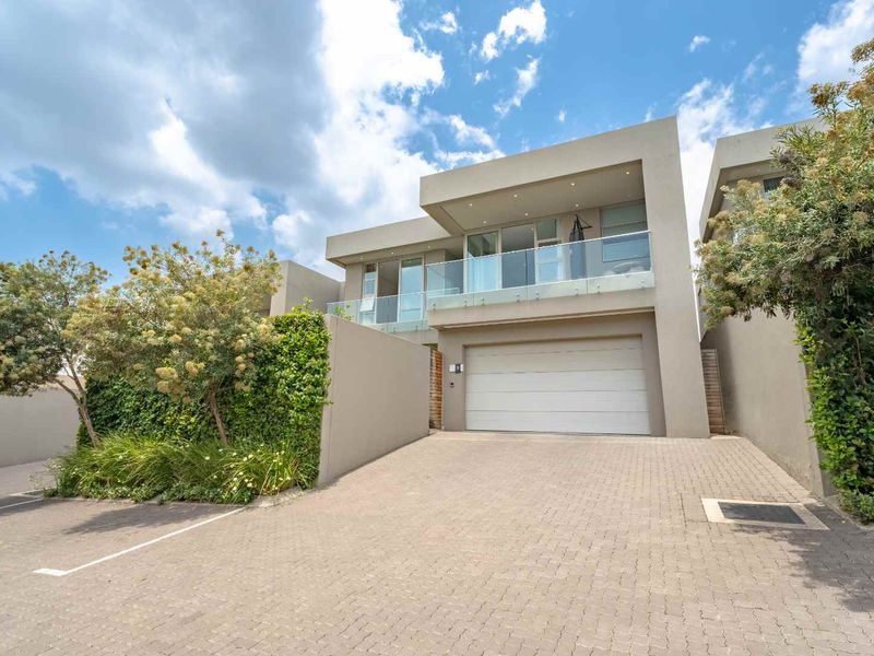 Unmatched Luxury Living in an Ultra-modern Furnished Home - Photo 3