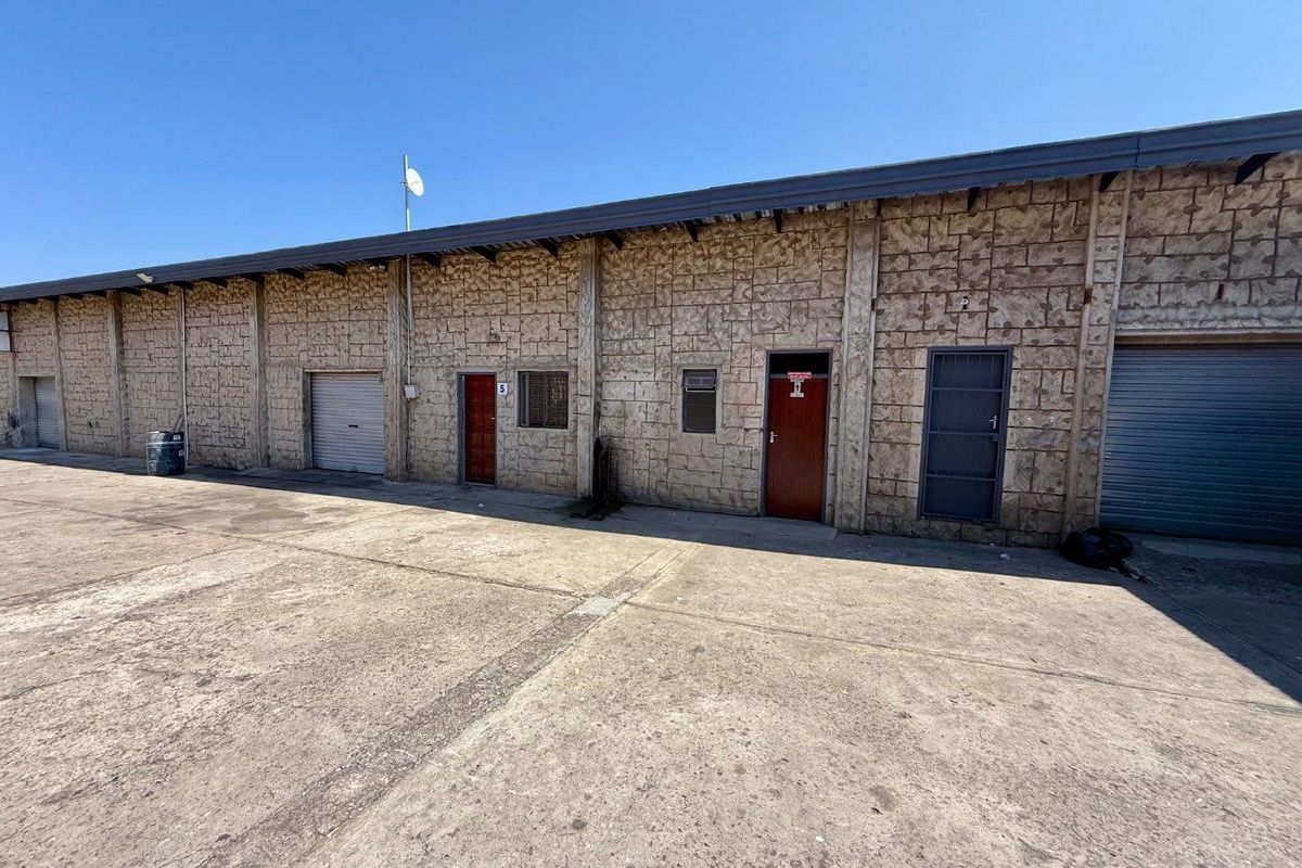 commercial property for sale in Vryheid - Photo 4