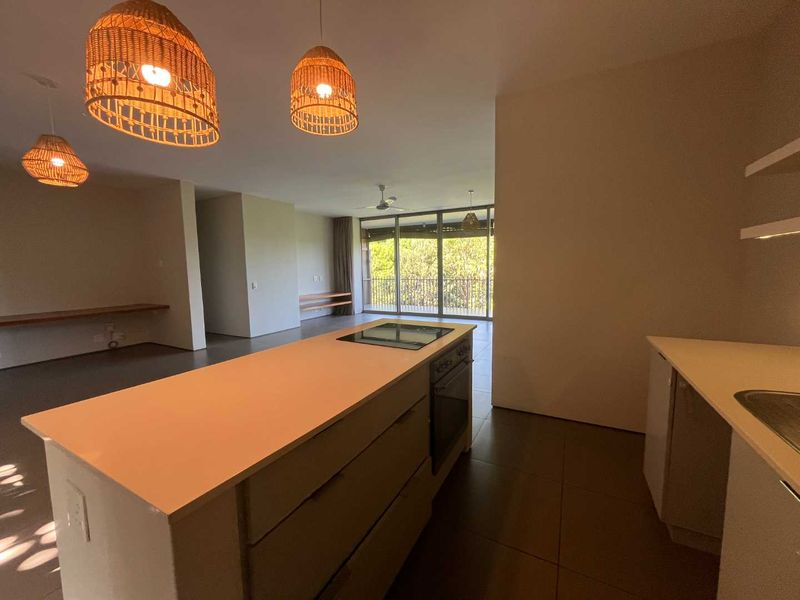 Top Floor 3-Bedroom Apartment with Stunning Estate Views in Dunkirk Estate - Photo 4