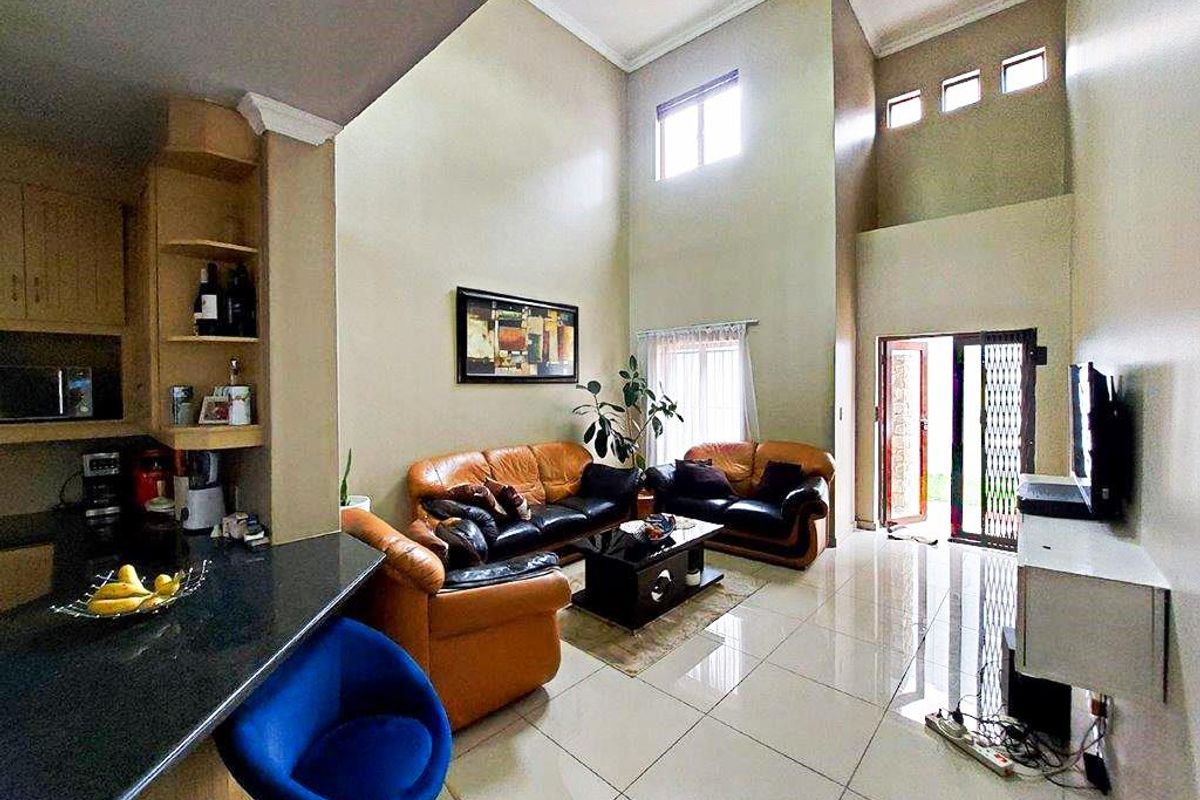 SECURITY ESTATE. - Photo 3