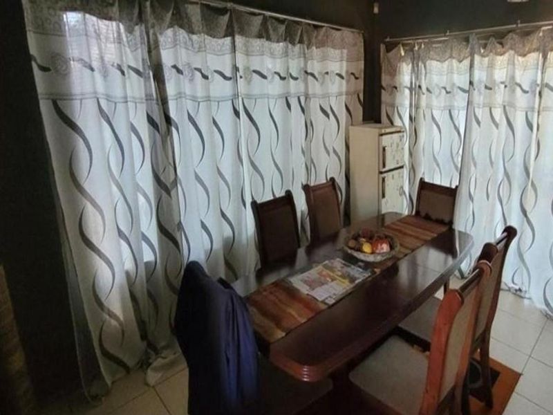 Priced to sell property - Photo 6