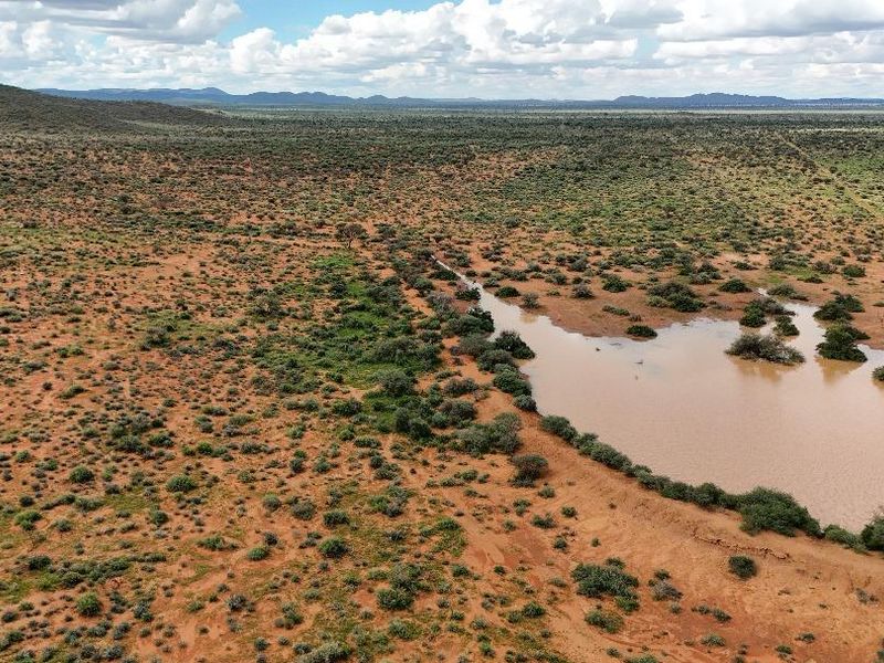 Namibia's Hidden Gem: Unveiling an Exclusive Farm Paradise - Photo 3