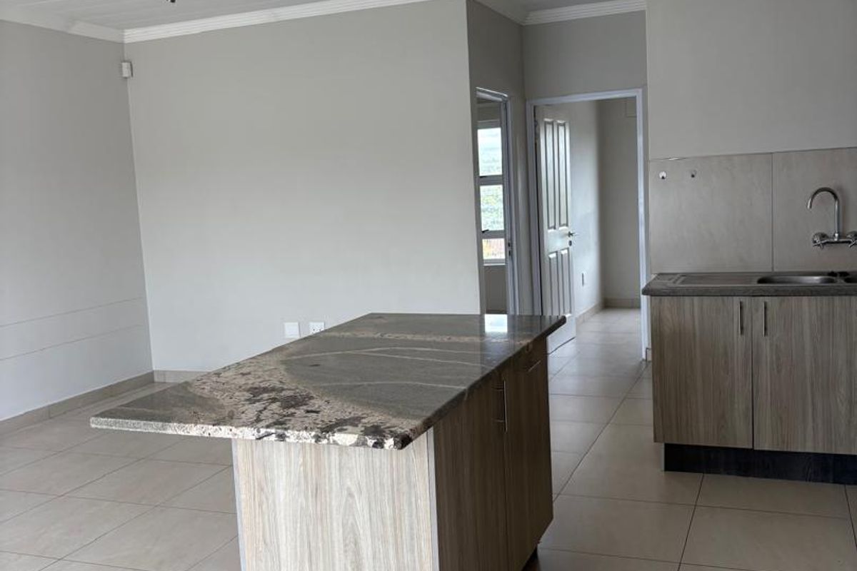Modern two bedroom unit with one full batroom & braai - Photo 4