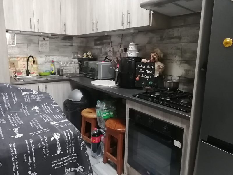 Ideal starter home (simplex unit) for first time buyers - Photo 8