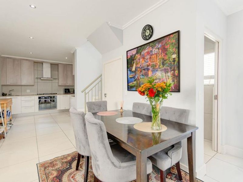 Modern Family Living in as Sought-After Bryanston Estate - Photo 5
