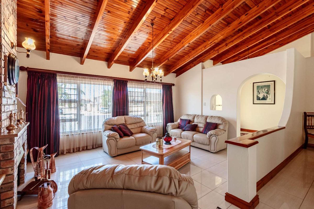 Modern Family Living in the Heart of Malabar! - Photo 3