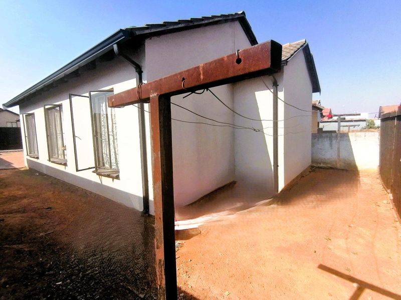 3-Bedroom Family Home for Sale - Photo 3