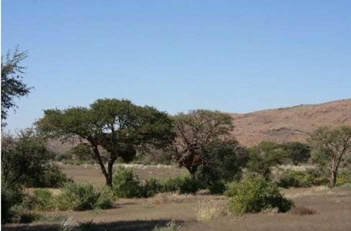 Property #2476926, Farm For Sale in Helmeringhausen Central