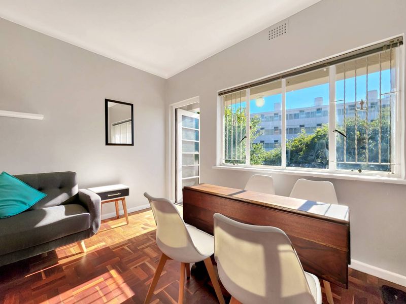 Fabulous flat just off Kloof Street - Photo 6