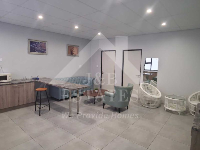 16-Rooms Hotel - Photo 6