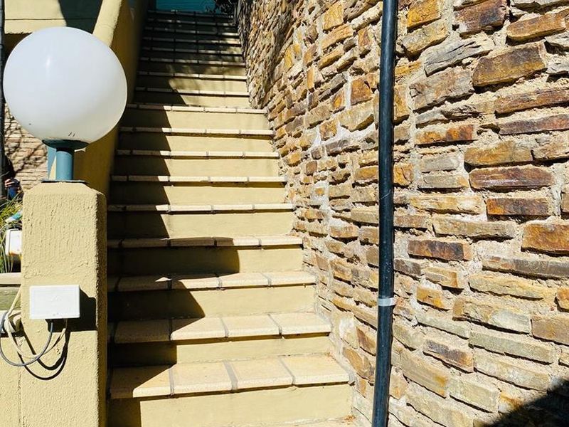 Old world charm with a tranquil garden and a 270 degree view of Klein Windhoek– Available for Rent - Photo 5