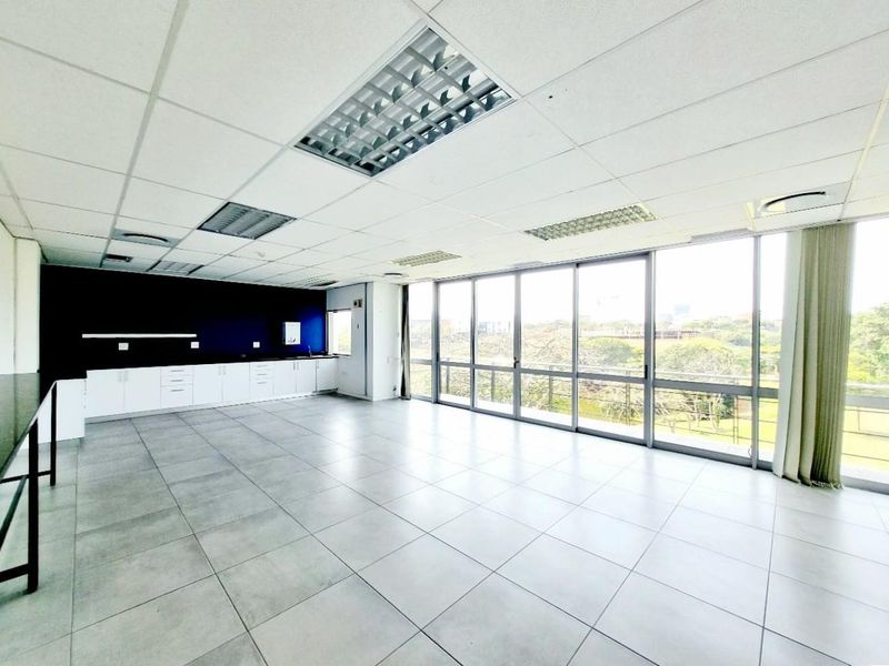 Elevate Your Business in Umhlanga’s Premier Corporate Address - Photo 7