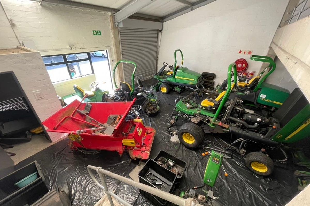 Hendra - Mini Warehouse For Sale – Cornubia Business Park - Photo 4