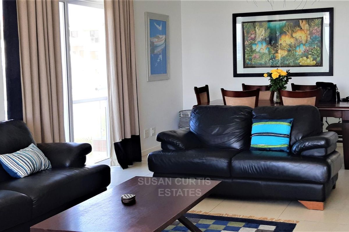 Modern Fully furnished apartment with a stunning view - Photo 2