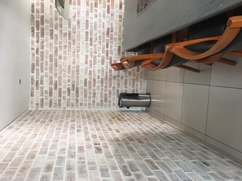 FURNISHED 2 BEDROOM APARTMENT AVAILABLE AT WILD OLIVE APARTMENTS IN KLEINE KUPPE! AVAILABLE 15 FEBRUARY 2026 - Photo 5