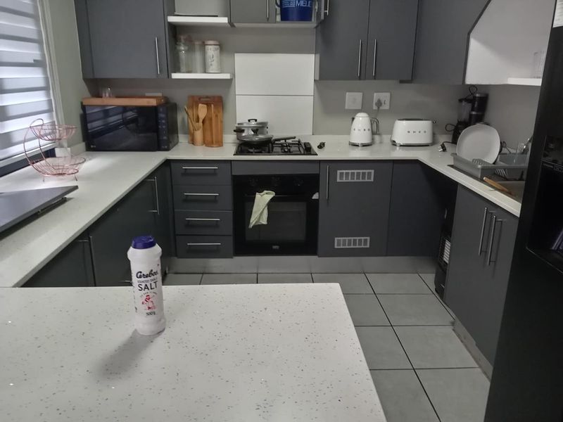 Duplex townhouse - Photo 3