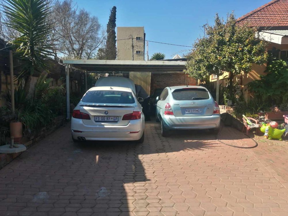 Carport for 4 cars