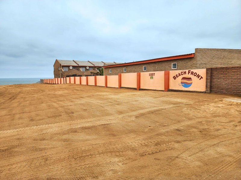 Ext 3 (North Dune), Henties Bay:  Beachfront Townhouse WITH FLAT is for sale - Photo 2