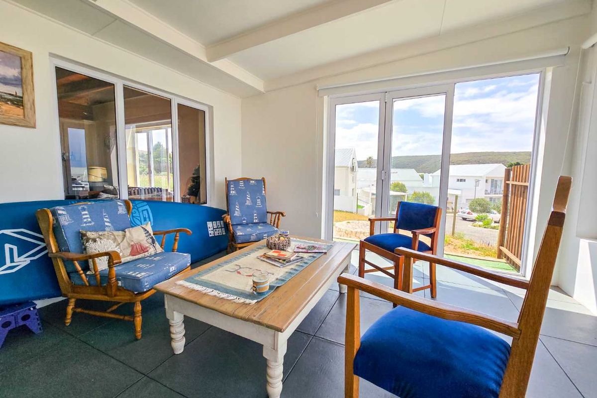 Your Undermilkwood hideaway awaits - Photo 3