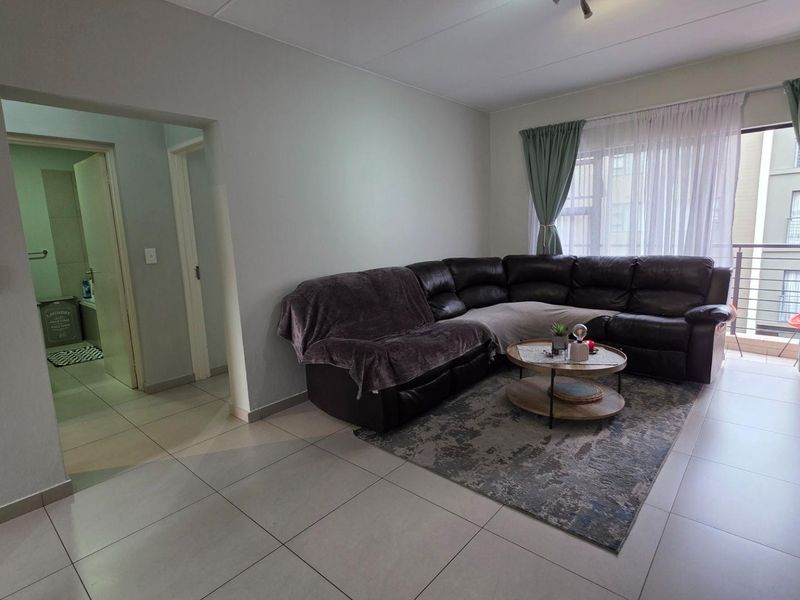 Prime Location . Modern Finish . Solid Investment - Photo 7