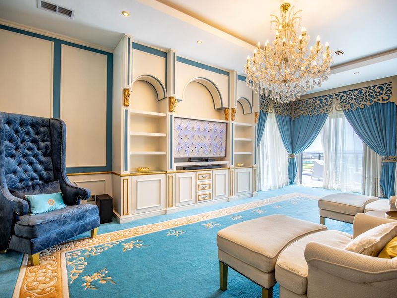 THE EPITOME OF LUXURY AND STYLE IN COPPERLEAF GOLF ESTATE - Photo 9