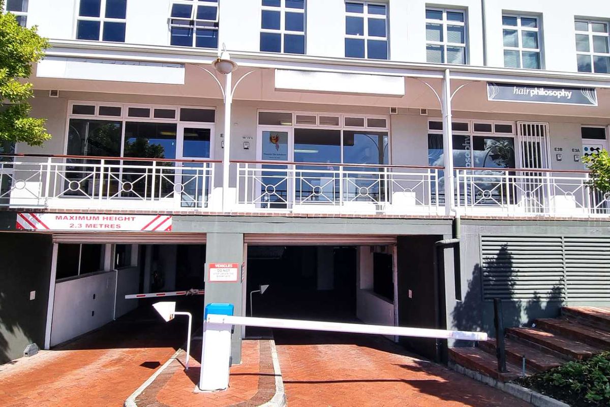 Front Facing Ground Floor Retail Office Unit in Westlake - Photo 3